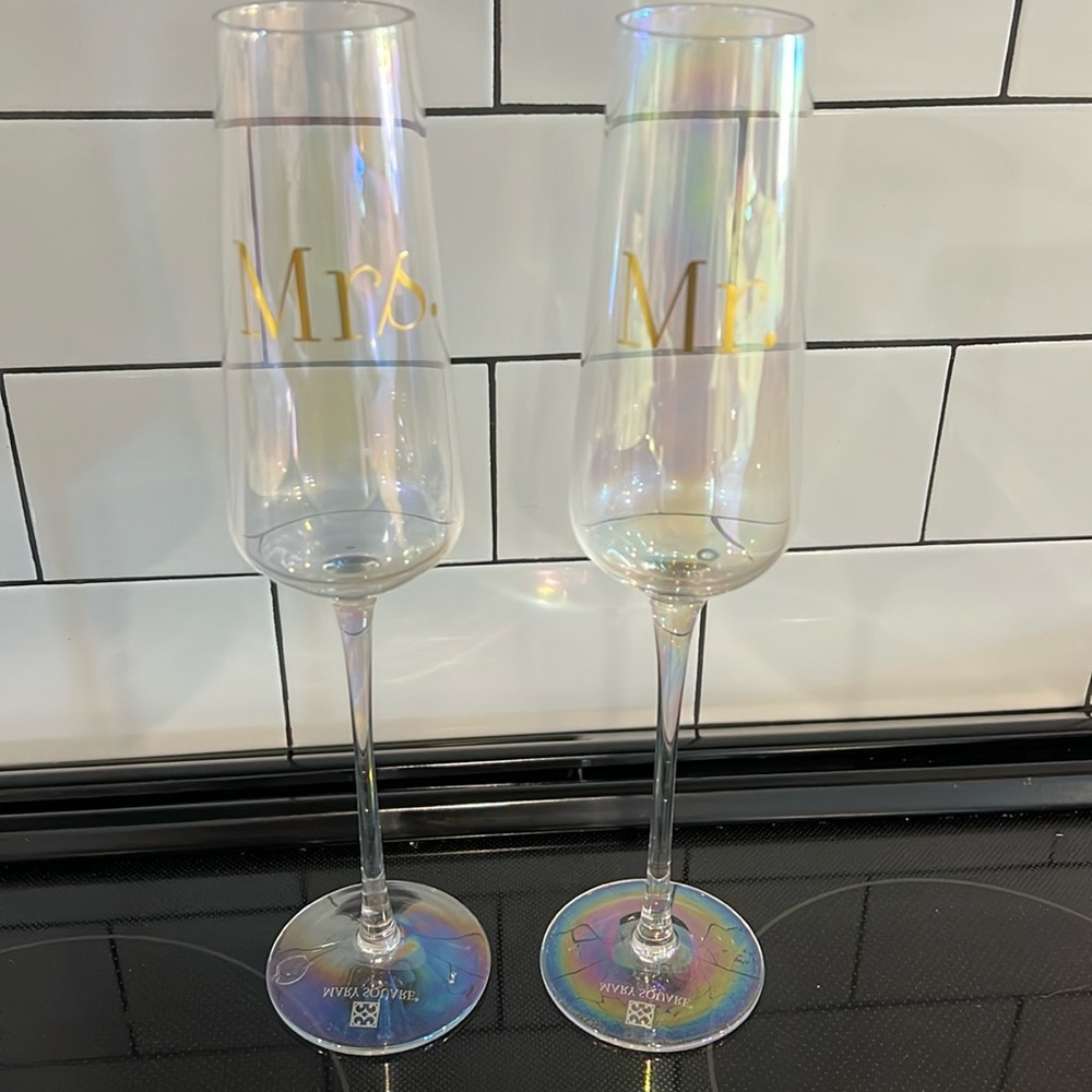 Personalised Mr And Mrs Champagne Flute Glasses - Set Of 2